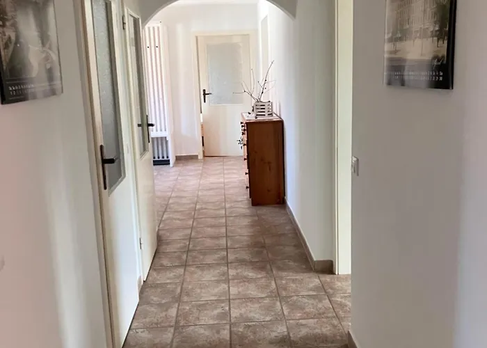 Apartment Hans Girbigsdorf